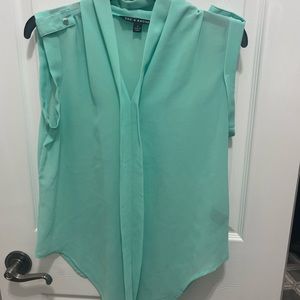 Zack and Rachel Sleeveless Blouse Green small